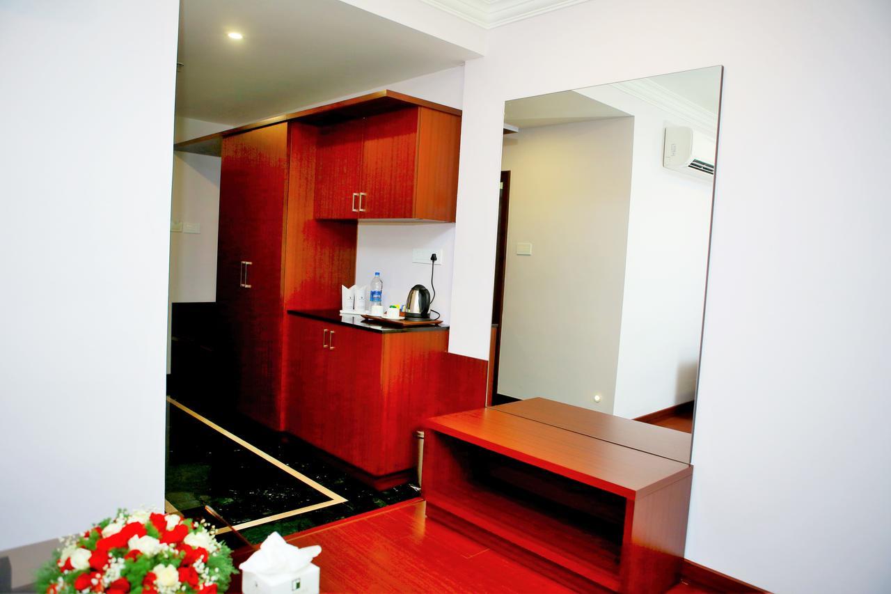Seashore Residency Kodungallur Exterior photo